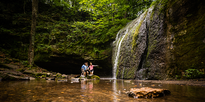 kettle moraine waterfalls