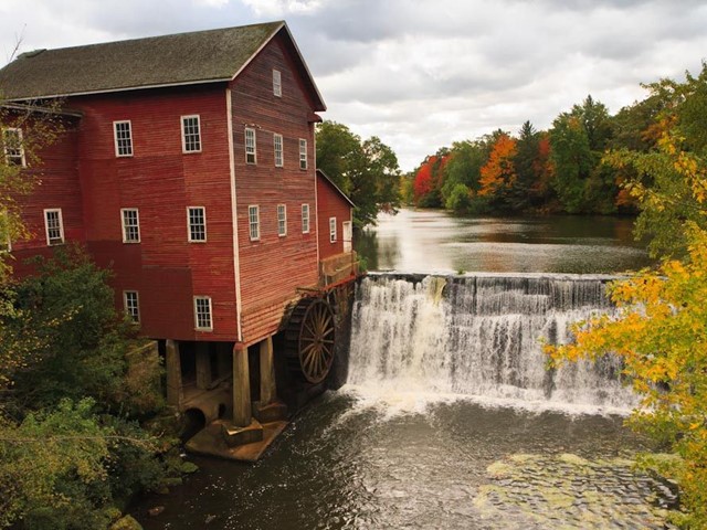 6 Historic Wisconsin Mills Perfect for Fall Pictures