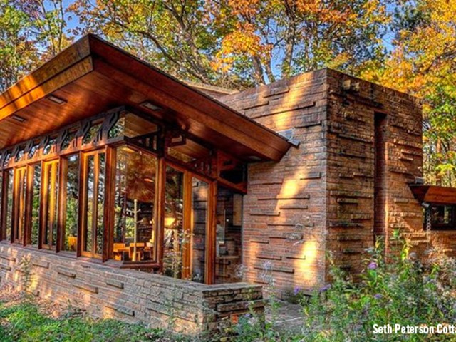 5 Wisconsin Cabins for Autumn in the Baraboo Hills