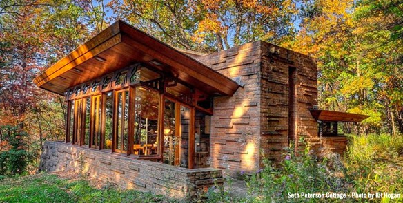 5 Wisconsin Cabins for Autumn in the Baraboo Hills