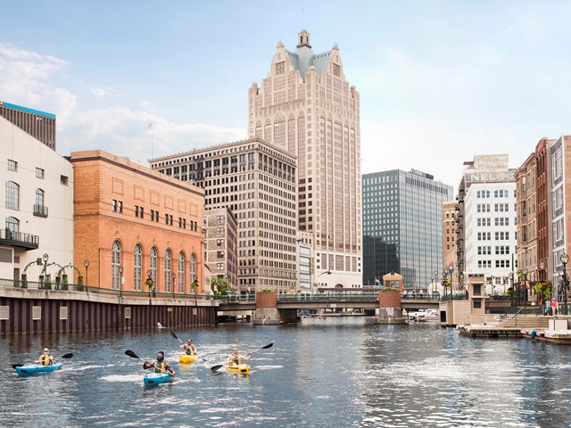 Explore Outdoor Activities in Downtown Milwaukee