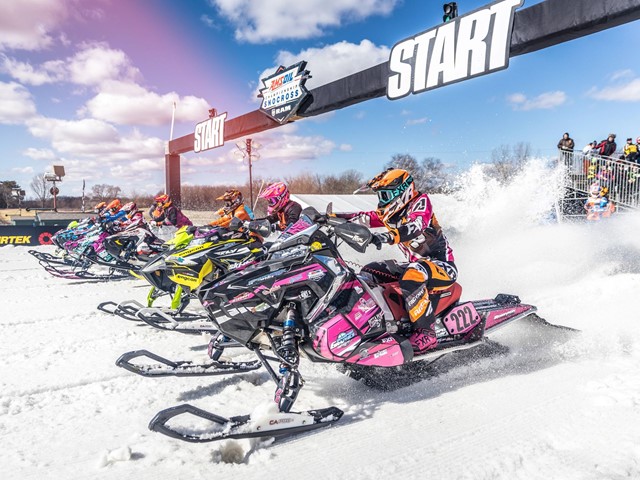 7 Wisconsin Snowmobile Races and Runs to See