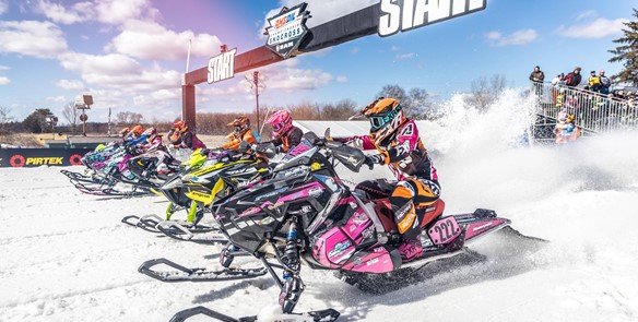 7 Wisconsin Snowmobile Races and Runs to See