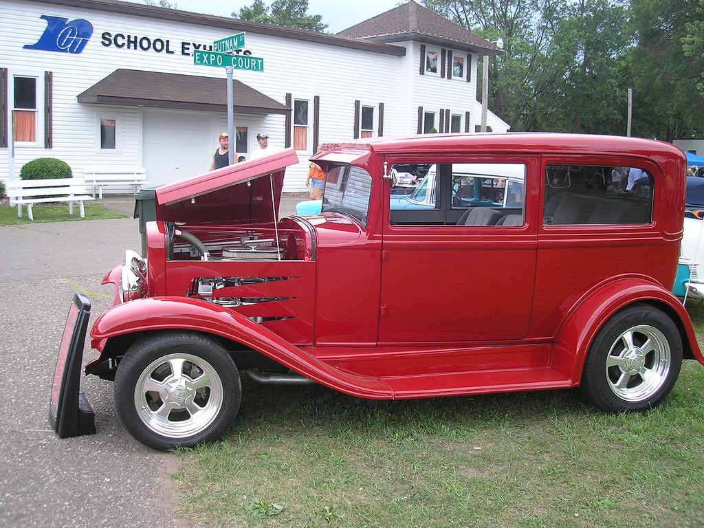 Indianhead Swap Meet and Car Show | Travel Wisconsin