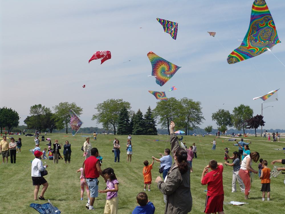 Outta Sight Kite Flight | Travel Wisconsin