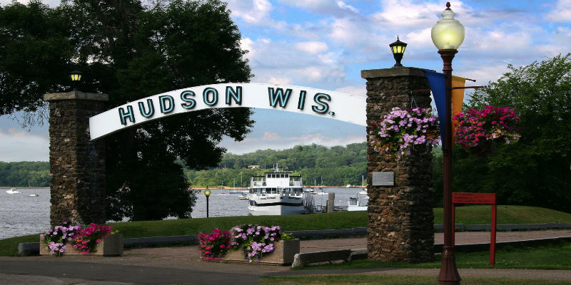 Explore Hudson, WI: Top Tourist Attractions & Travel Tips