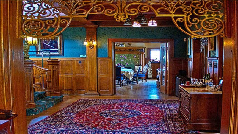 Brumder Mansion Bed & Breakfast | Travel Wisconsin