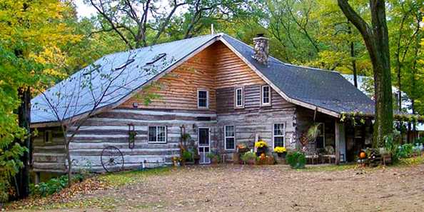 Homestead Cabin Retreat Travel Wisconsin