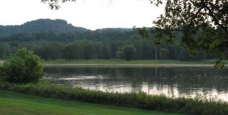 Round Hill House Bowe Cabin Travel Wisconsin