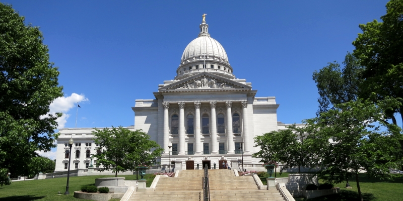 Wisconsin State Capitol - Wikipedia