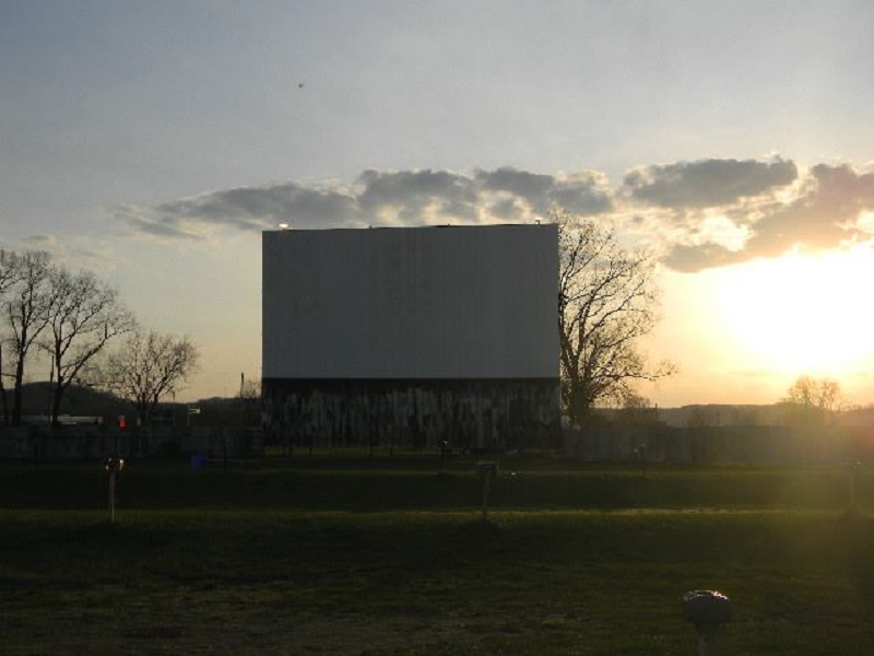 Starlite 14 Drive In Theater Travel Wisconsin   Aeeabefd 8ba7 48ba A0eb 8e86627f231d Starlite 