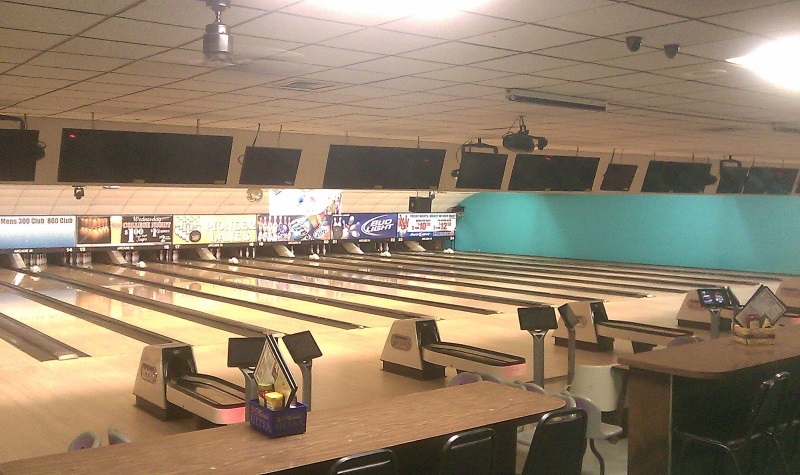 pioneer bowling alley