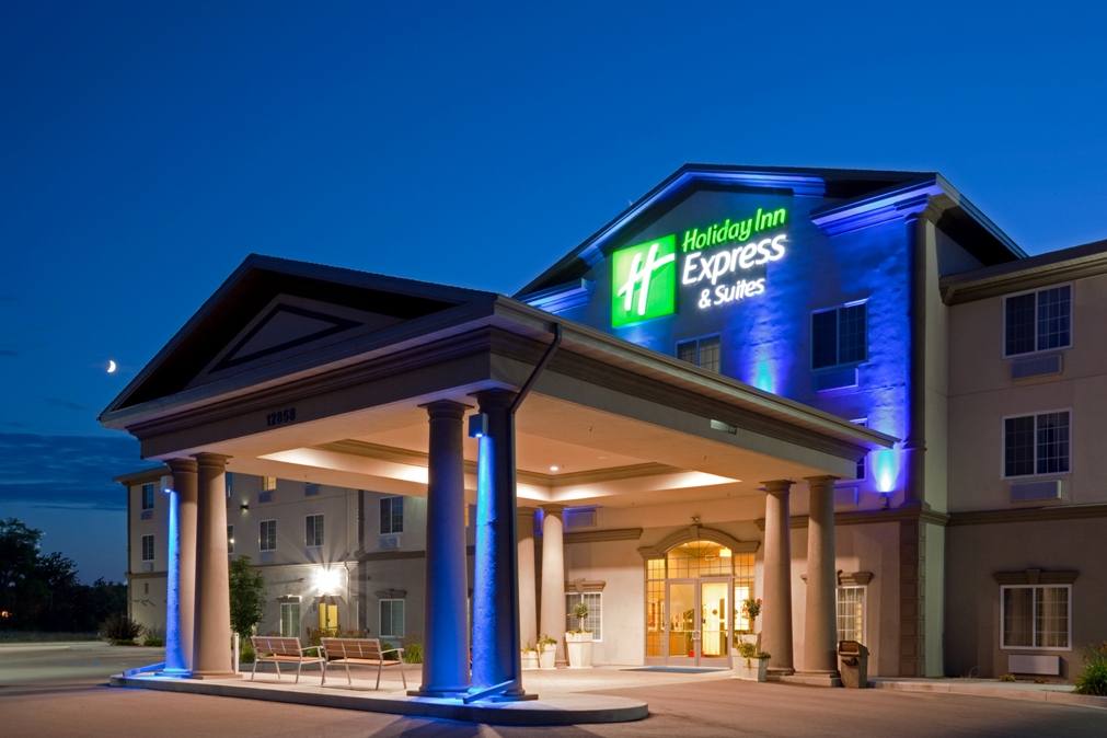 Holiday Inn Express Chippewa Falls Travel Wisconsin