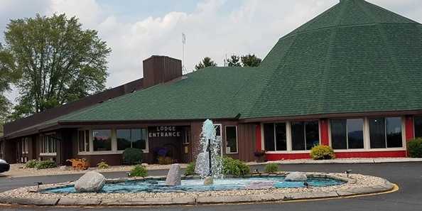 Round Barn Lodge Travel Wisconsin